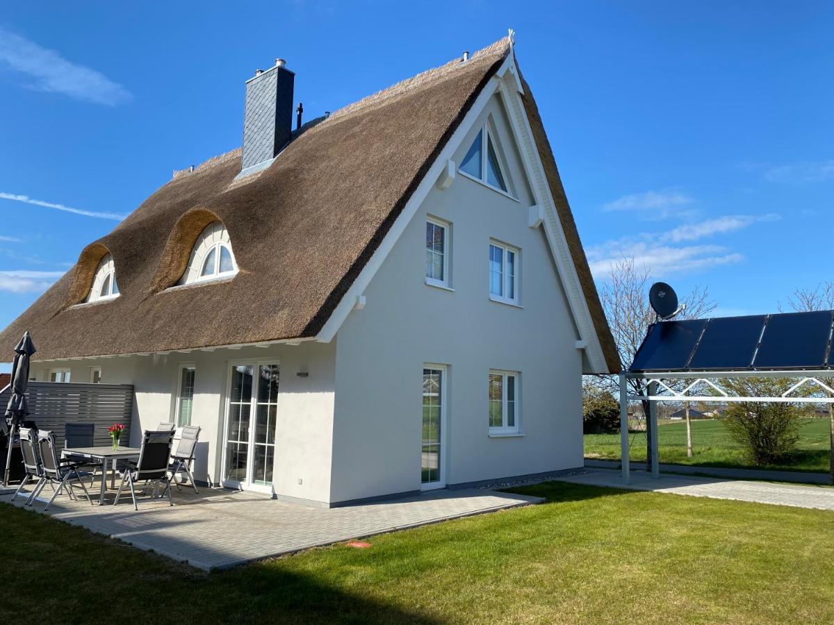 Reetdachhaus Salzhaff Villa Pepelow Exteriör bild